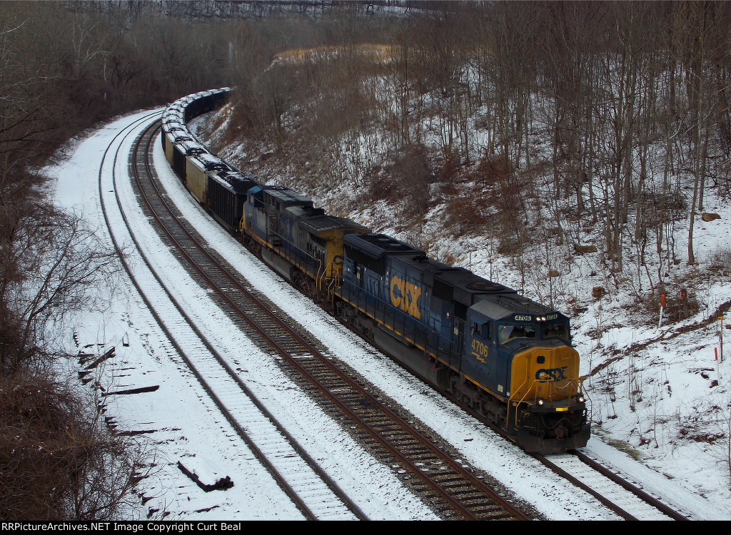 CSX 4706 and 301